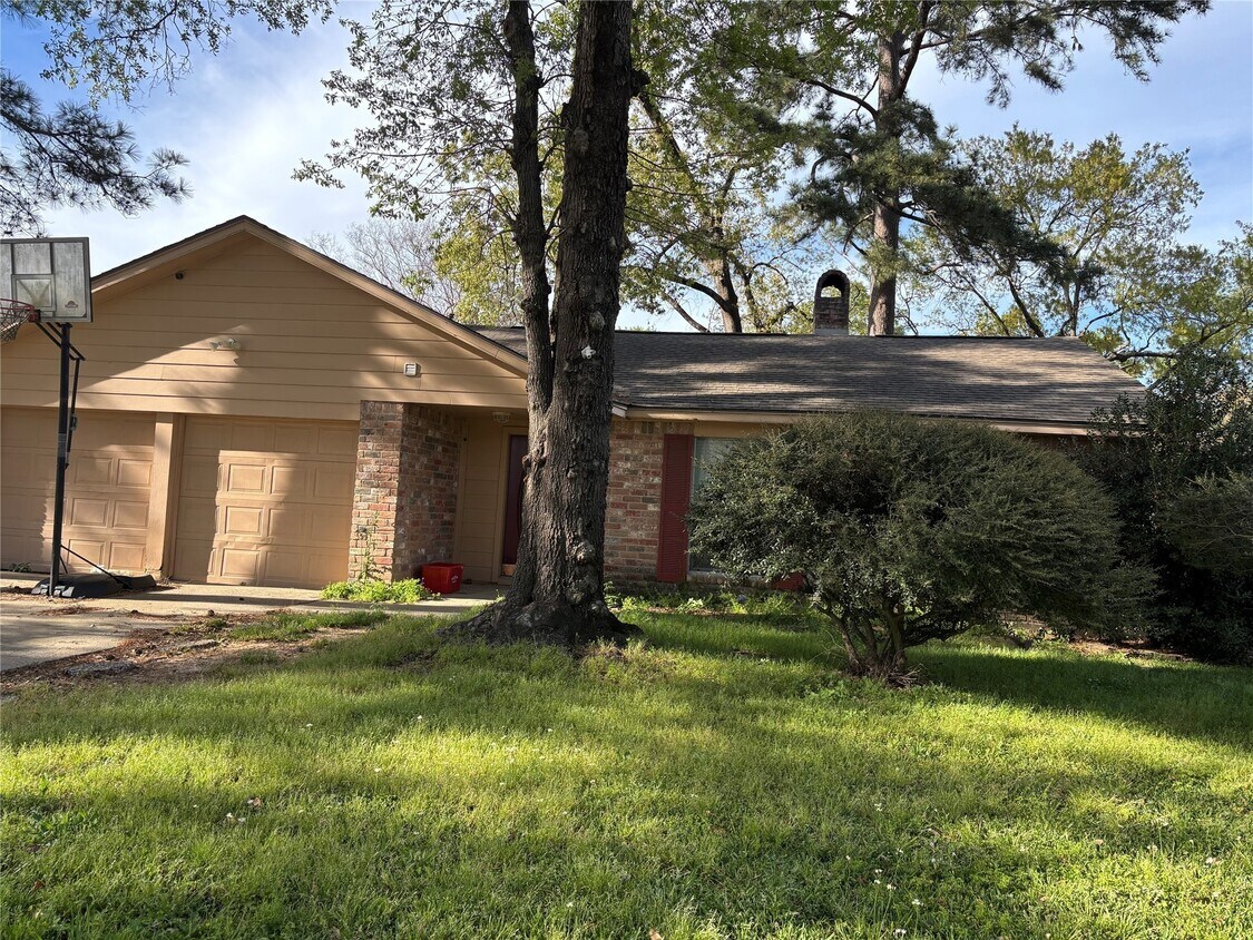 Foto principal - 9622 Birsay St