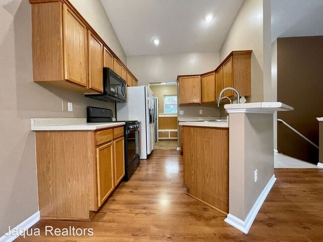Building Photo - 4 br, 3 bath House - 6780 Edgefield St
