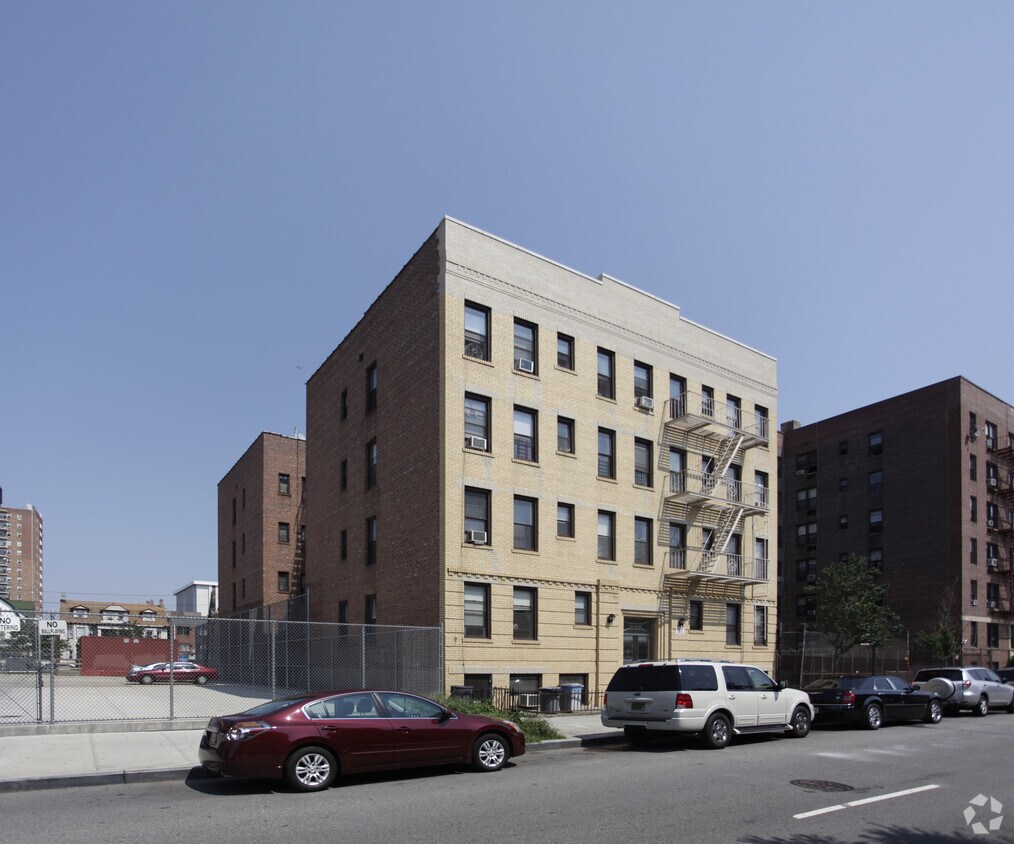 Building Photo - 88-21-88-23 162nd St