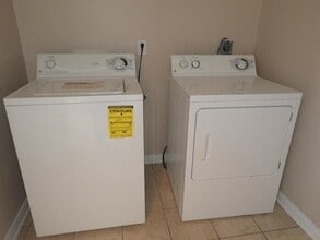 Building Photo - 15127 Brookwood Bridge Ln