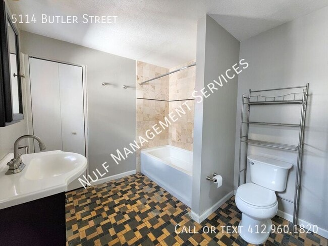 Foto del edificio - 5114 Butler St