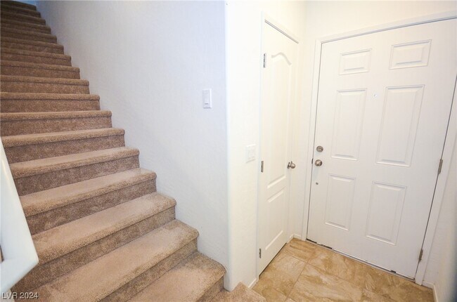 Building Photo - 7724 Flowering Quince Dr