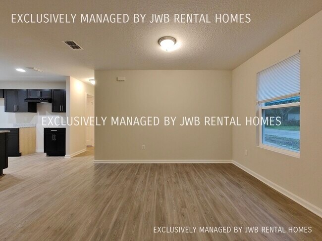 Building Photo - 8605 Osteen St