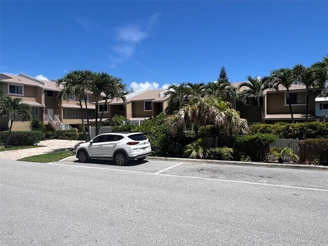 Foto del edificio - 3409 SE 8th St