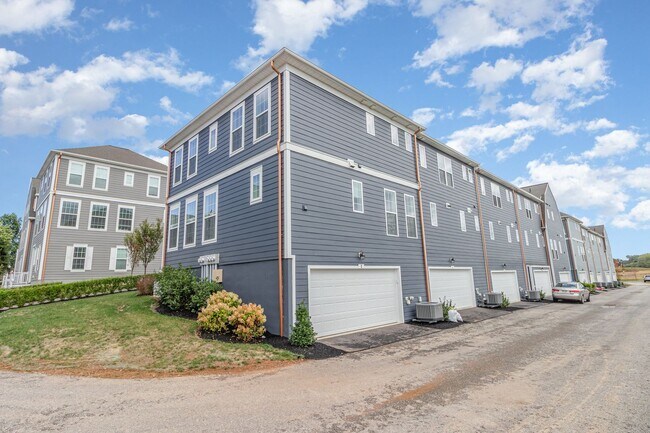 Foto del edificio - 2 Old Barn Wy