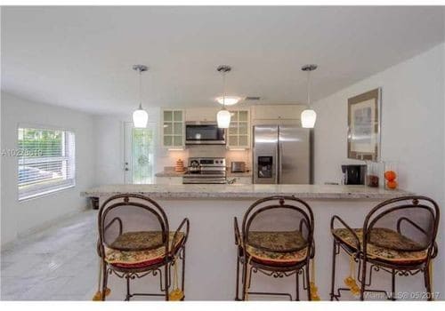 Building Photo - 735 Intracoastal Dr