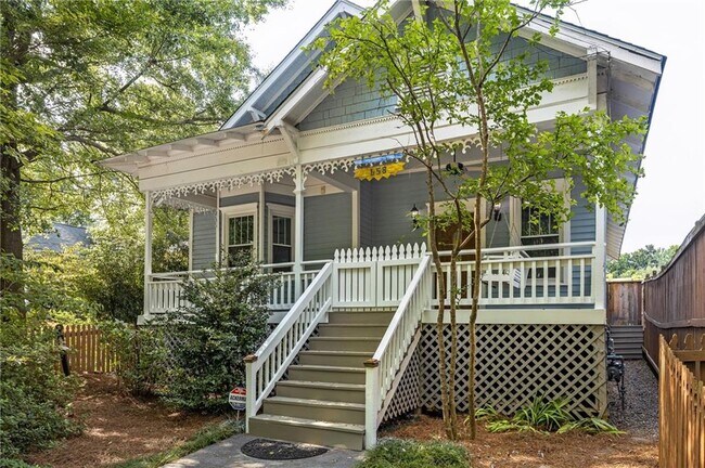 Foto del edificio - 658 Glenwood Ave SE