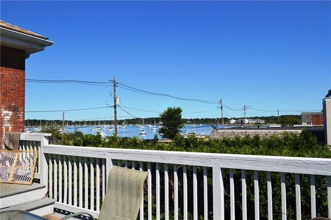 Foto del edificio - 494 Thames St