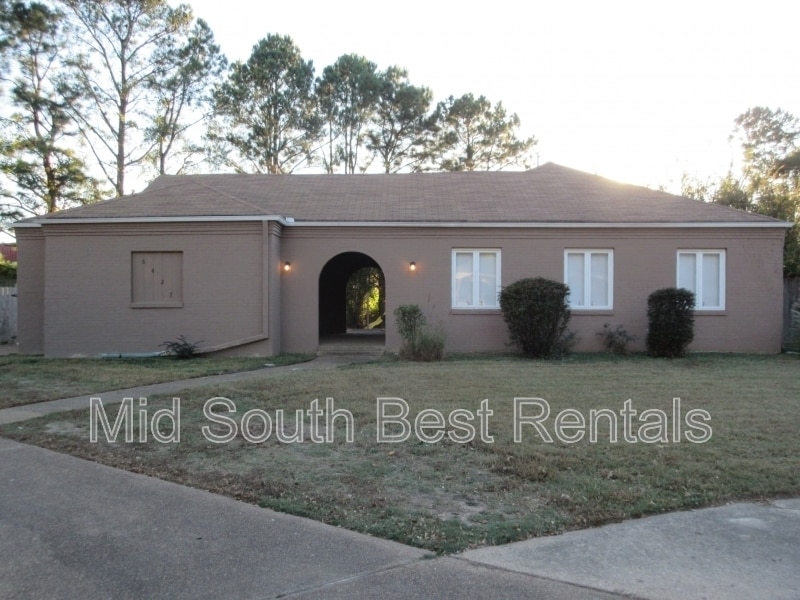 Primary Photo - 6427 Sulgrave Dr
