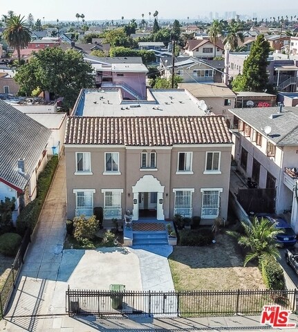 Primary Photo - 2119 3rd Ave