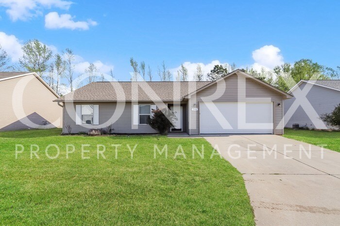 Primary Photo - Charming 3 Bedroom in Benton!