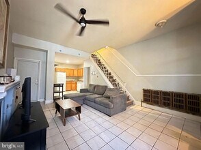 Building Photo - 2040 N Carlisle St