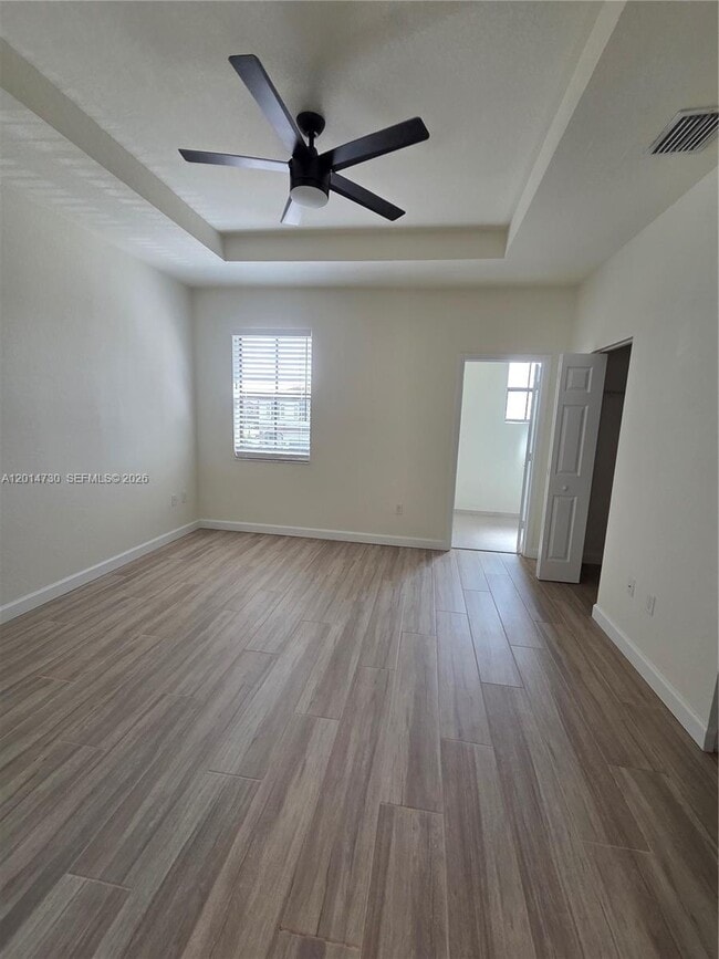 Building Photo - 10840 W 33rd Ln