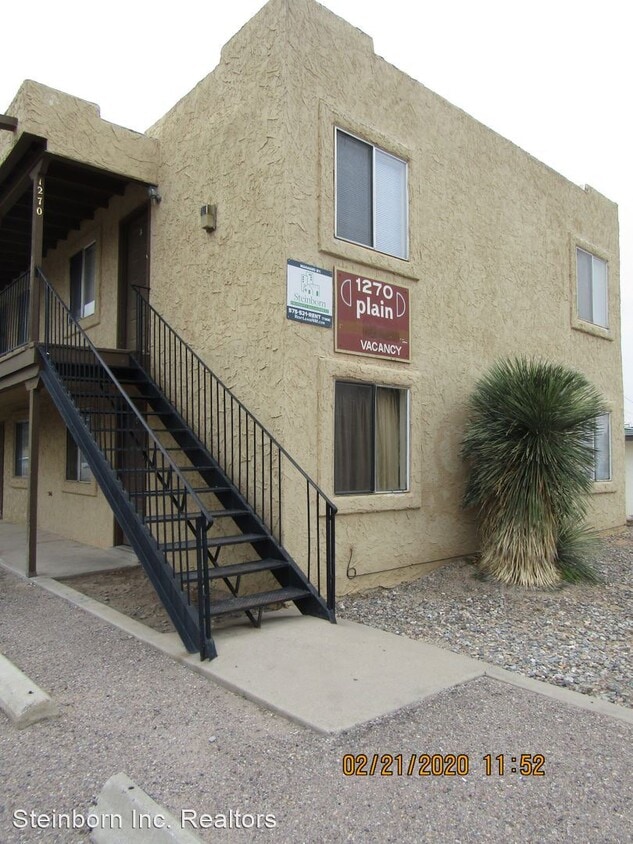 Primary Photo - 1270 Plain St