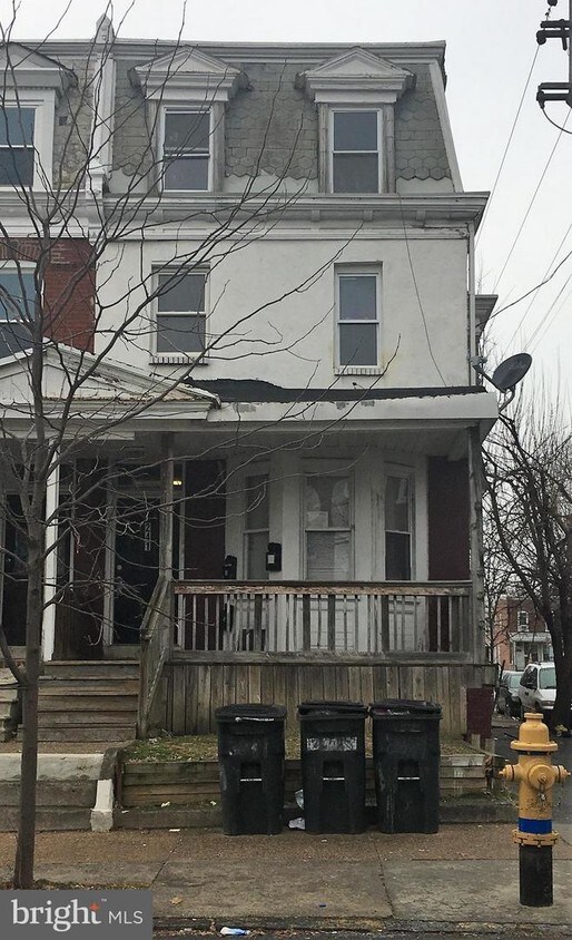 Building Photo - 241 S Broom St