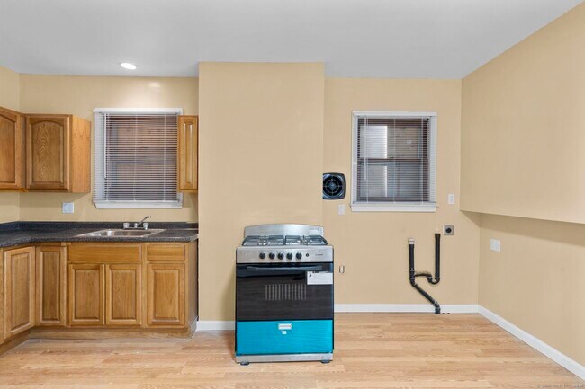 Foto del edificio - 155 Babcock St