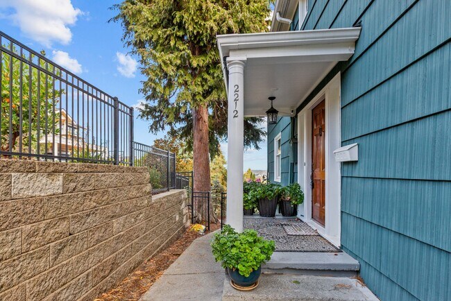 Foto del edificio - 4Bd/3Ba Seattle House