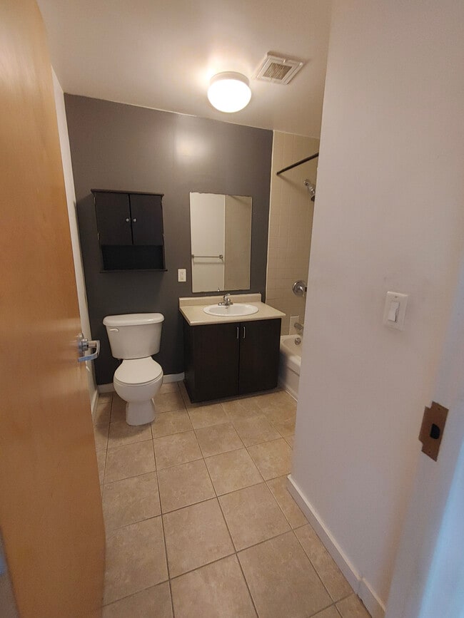 Building Photo - Tiger Lofts Cambridge