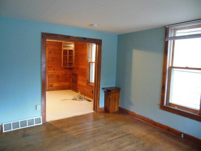 Foto del edificio - 17 N Bassett St