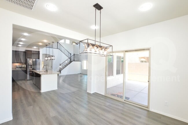 Foto del edificio - 10938 East Starkey Avenue