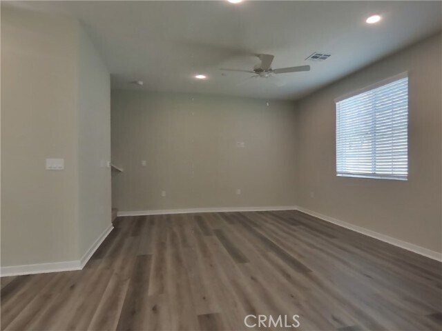 Building Photo - 28205 Dwight Dr