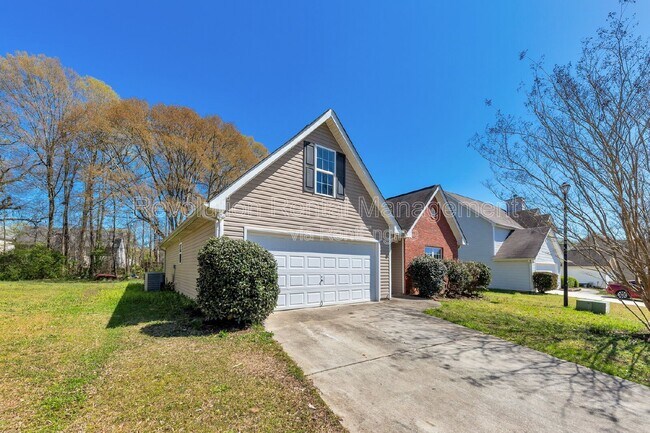 Foto del edificio - 110 Vineyard Ridge Dr