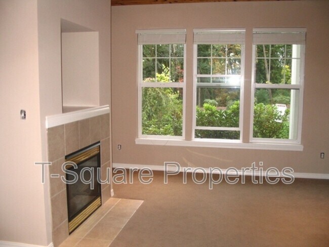 Foto del edificio - 21723 12th Ave W