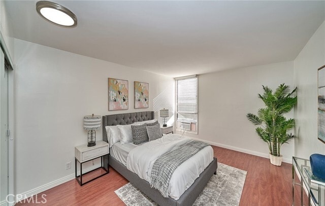 Foto del edificio - 360 S Kenmore Ave