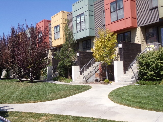 Foto principal - BCR 7001 Straffan Place-F