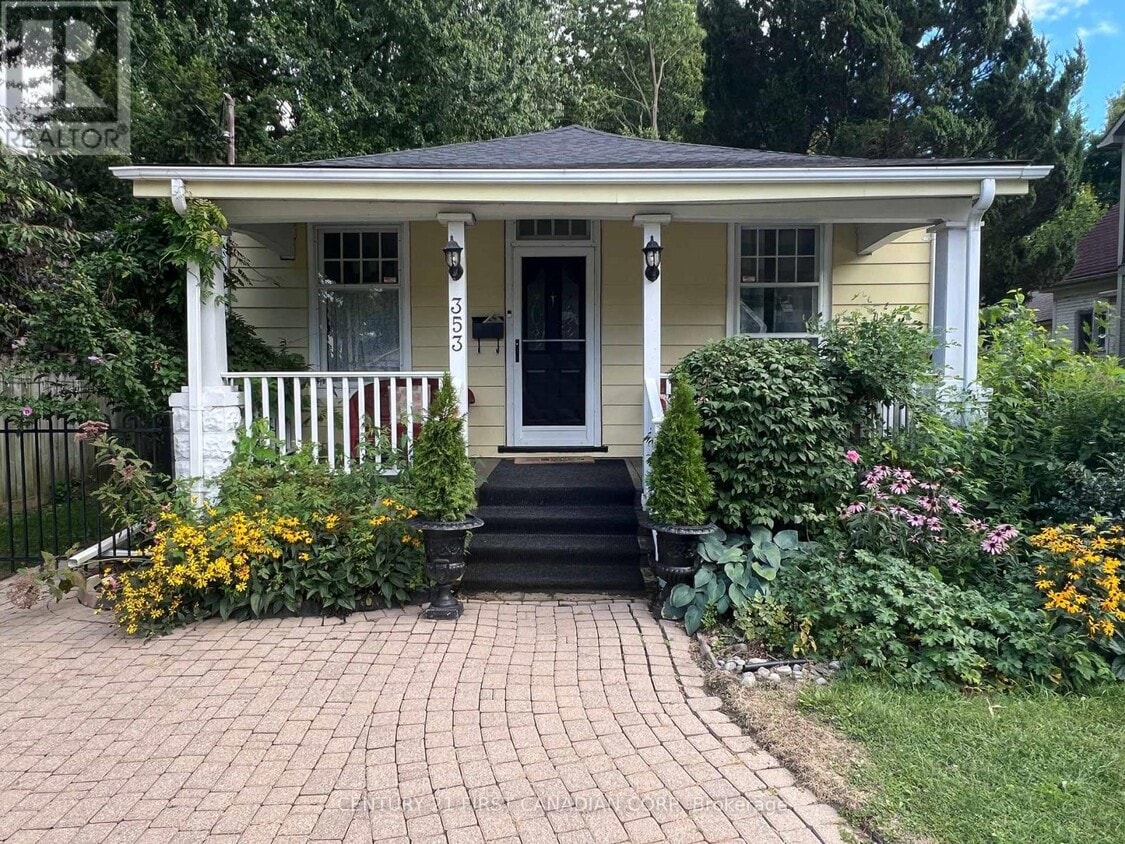 Primary Photo - 353 Cheapside St