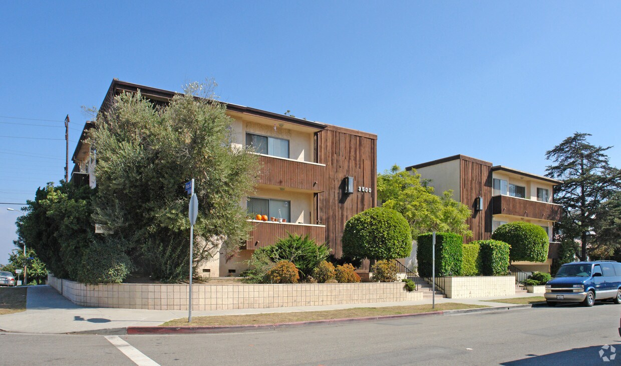 3500 Tilden Ave, Los Angeles, CA 90034 Apartments in Los Angeles, CA