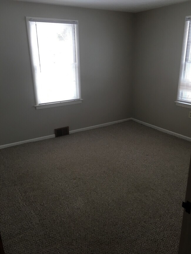 Foto del edificio - Charming North Syracuse cape 4 bed