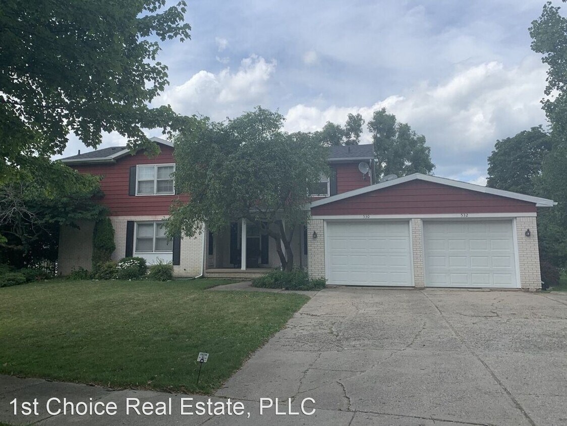 Foto principal - 3 br, 1.5 bath House - 530 Bainbridge Drive