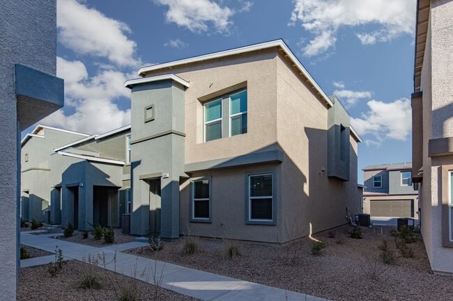 Building Photo - Stunning New-Build Townhouse in Growing 89139 Neighborhood