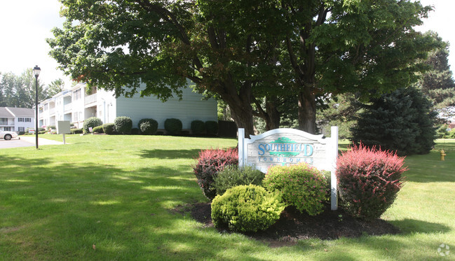 Building Photo - Southfield Apartments