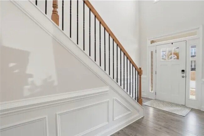 Building Photo - 154 Pelham Glen Wy.