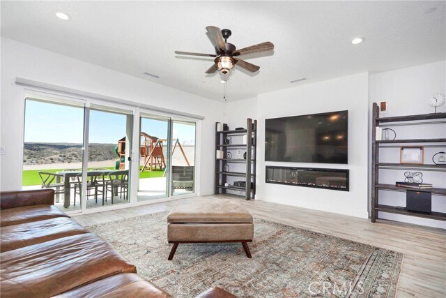 Foto del edificio - 7957 Arrowhead Rd