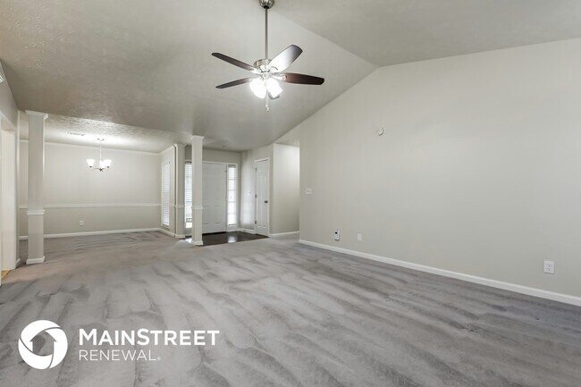 Building Photo - 3410 Poplar Ridge Dr