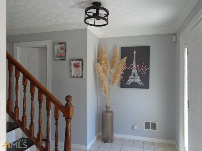Foto del edificio - 6336 Southland Forest Dr