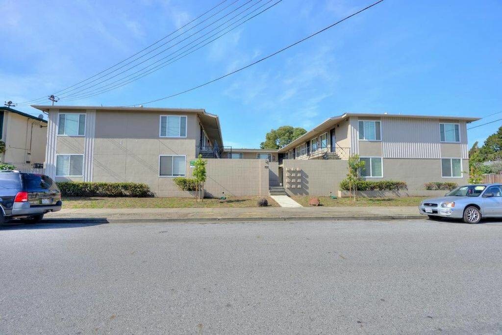 Primary Photo - 901 Granada St
