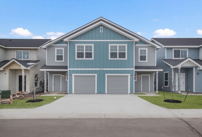 Town Homes At Stadium Point - Town Homes At Stadium Point