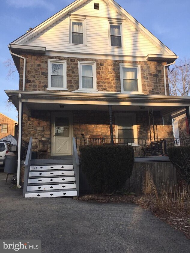 31 Hendricks St, Ambler, PA 19002 Apartment for Rent in Ambler, PA