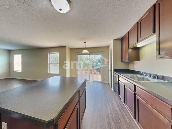 Foto del edificio - 924 Fresno St