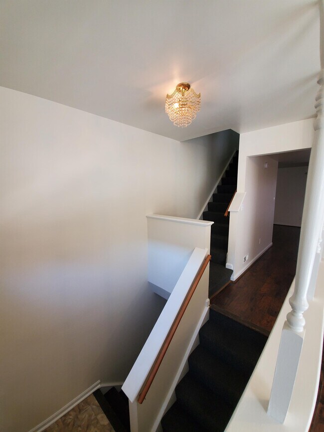 Building Photo - 36 Cartwright Ct