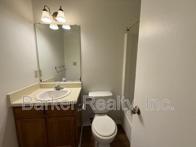 Building Photo - 6112 Spice Ridge Ln