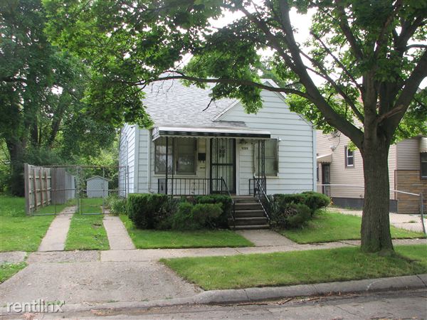 Foto principal - 9209 Grandmont Ave
