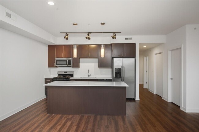 Foto del edificio - 500 N Northwest Hwy