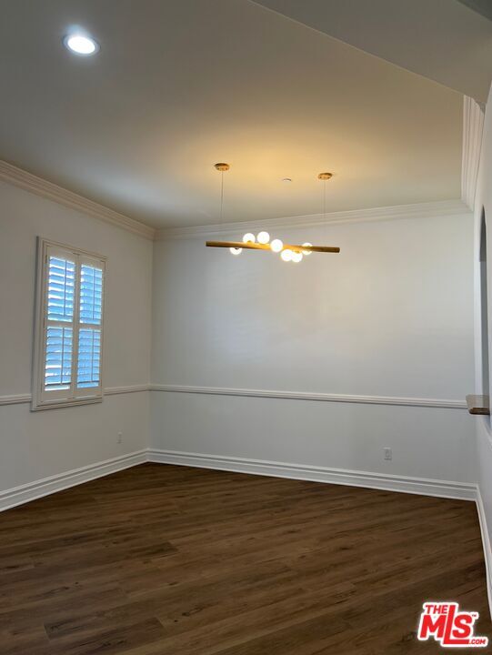 Building Photo - 4110 La Crescenta Ave