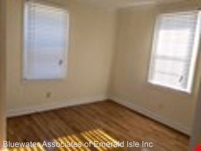 Building Photo - 3 br, 1 bath House - 410 Marsh Street