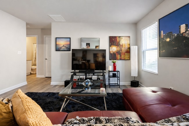 Building Photo - 43 L Gurley Ln